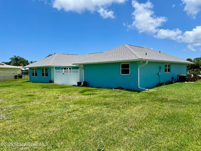 1497 Krin Court NE, Palm Bay, FL 32905