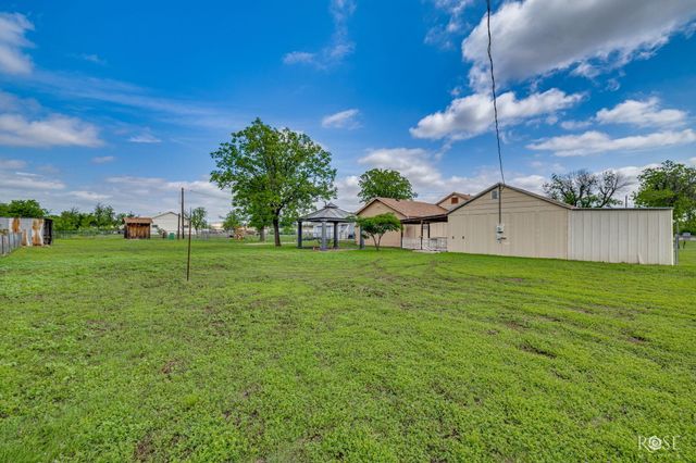 3701 N Chadbourne Street, San Angelo, TX 76903