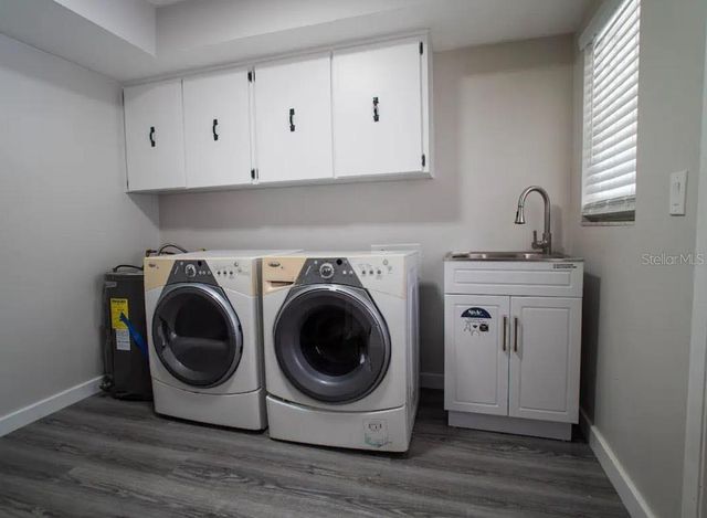 12216 NOREAST LAKE DRIVE, Tampa, FL 33612