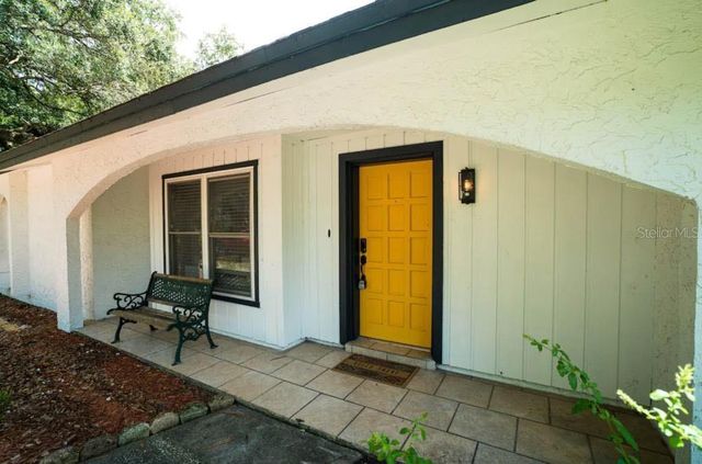 12216 NOREAST LAKE DRIVE, Tampa, FL 33612