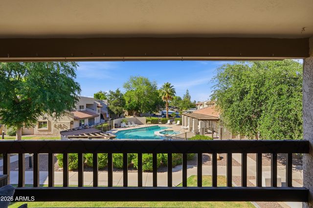 520 N STAPLEY Drive 227, Mesa, AZ 85203