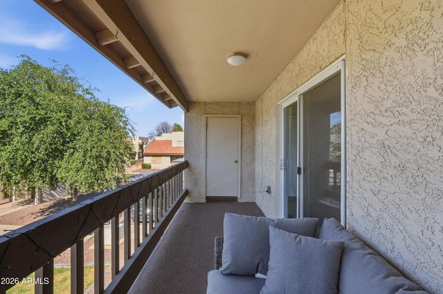 520 N STAPLEY Drive 227, Mesa, AZ 85203