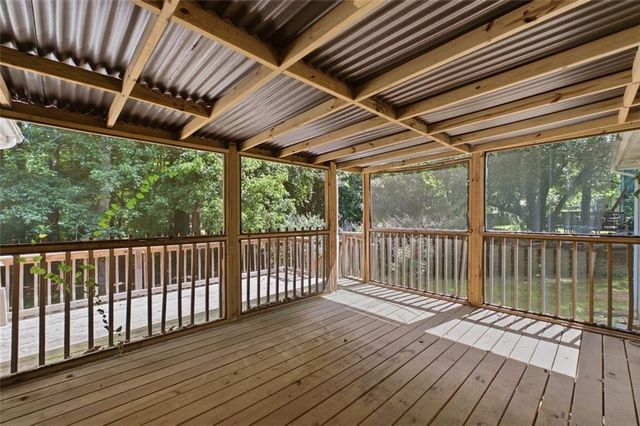 2160 Logan Drive, Jonesboro, GA 30236