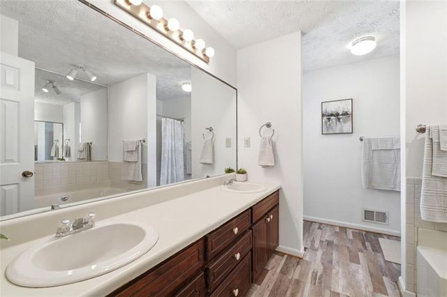 2160 Logan Drive, Jonesboro, GA 30236