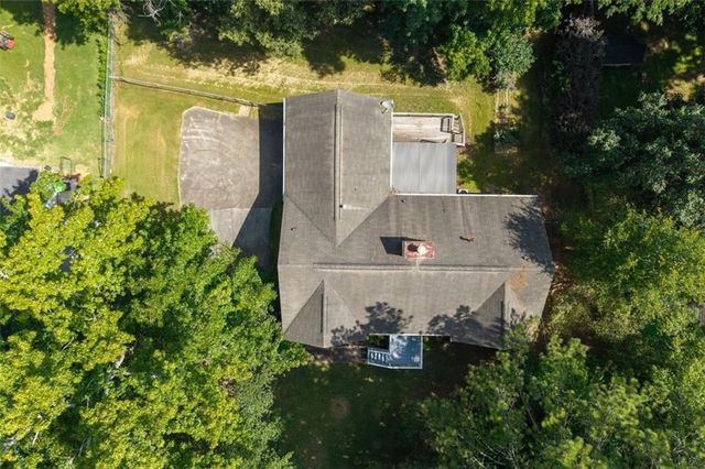 2160 Logan Drive, Jonesboro, GA 30236