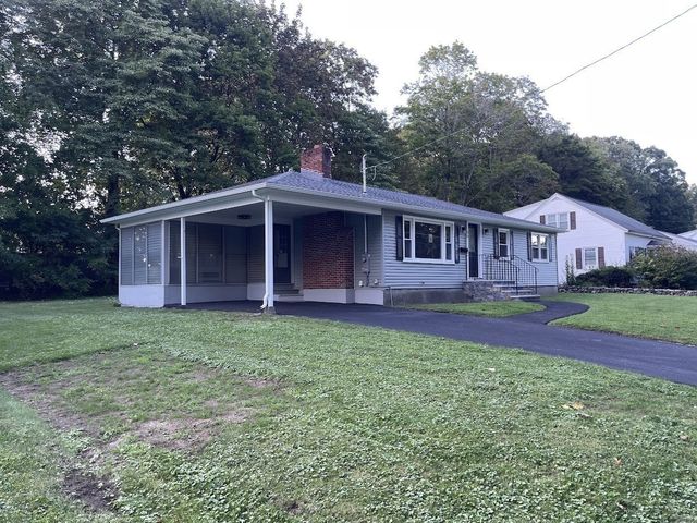 36 Stuart Ave, Leominster, MA 01453