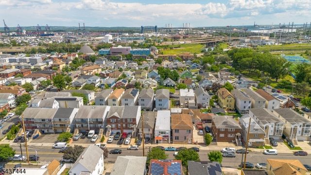 416 S 5Th St, Elizabeth City, NJ 07206