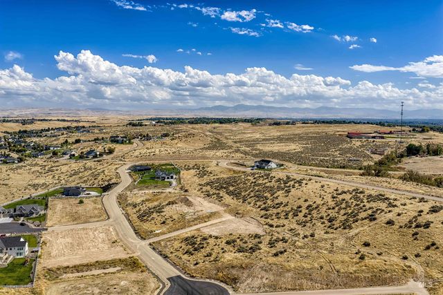 7167 Sidewinder, Star, ID 83669