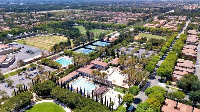46 Herringbone, Irvine, CA 92620