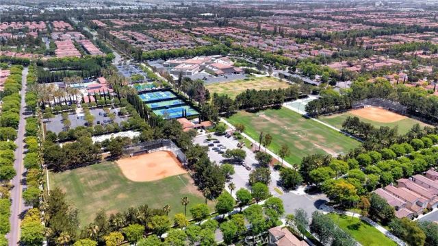 46 Herringbone, Irvine, CA 92620