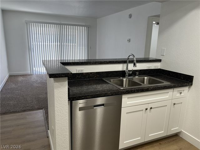 8070 West Russell Road 1057, Las Vegas, NV 89113