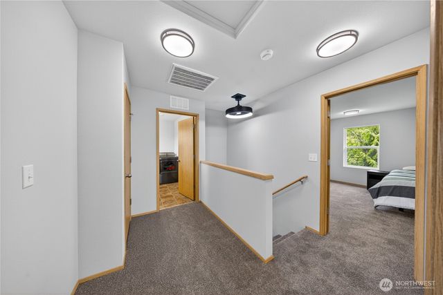 5670 Swift Creek Drive, Mount Vernon, WA 98273