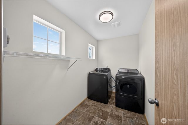 5670 Swift Creek Drive, Mount Vernon, WA 98273