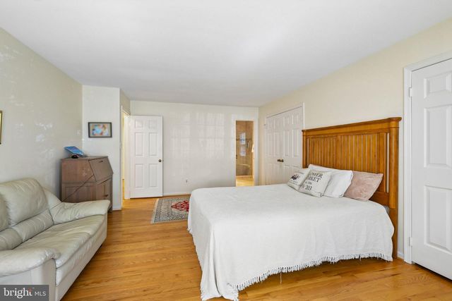 11900 CANFIELD RD, Potomac, MD 20854
