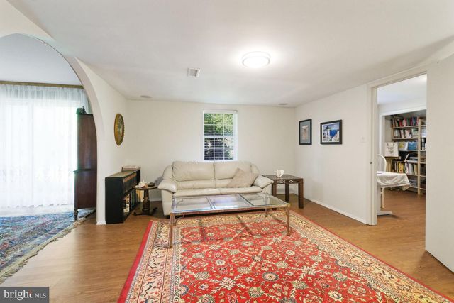 11900 CANFIELD RD, Potomac, MD 20854