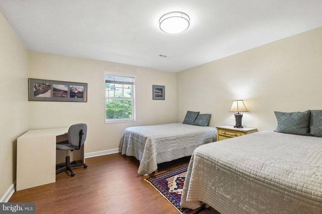 11900 CANFIELD RD, Potomac, MD 20854