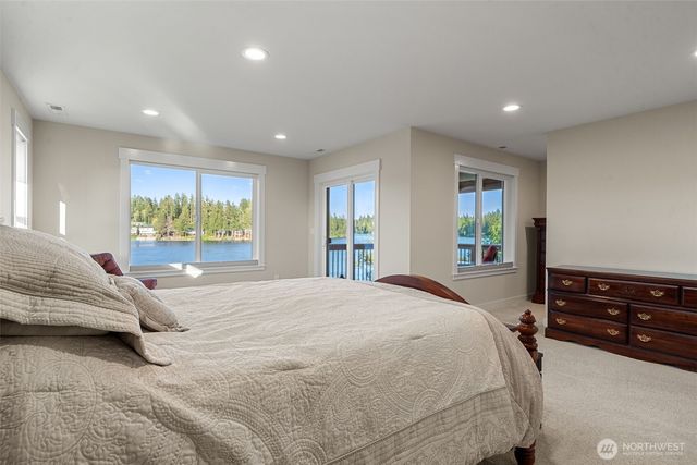31 SE Skookum View Drive, Shelton, WA 98584
