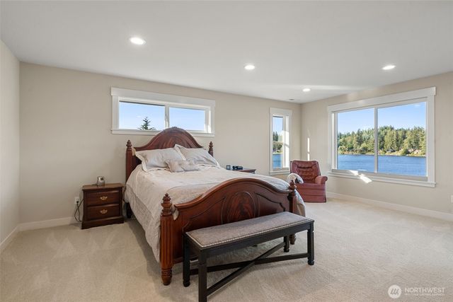31 SE Skookum View Drive, Shelton, WA 98584