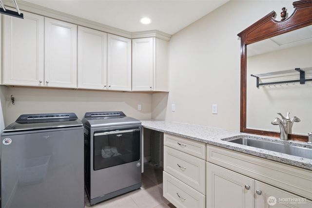 31 SE Skookum View Drive, Shelton, WA 98584
