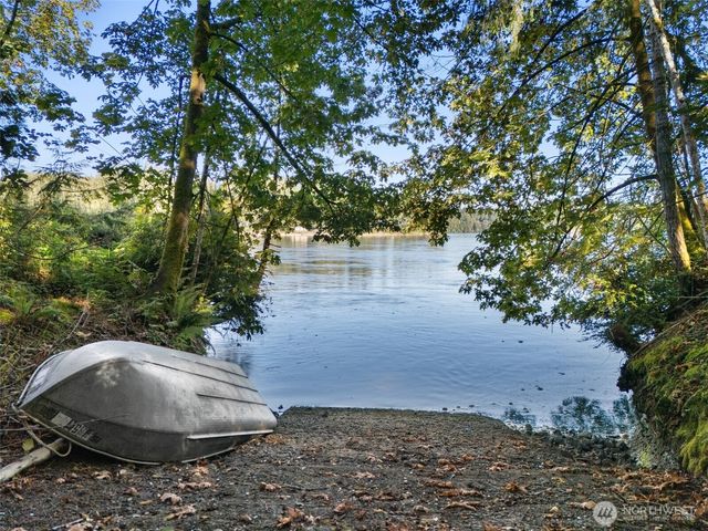 31 SE Skookum View Drive, Shelton, WA 98584