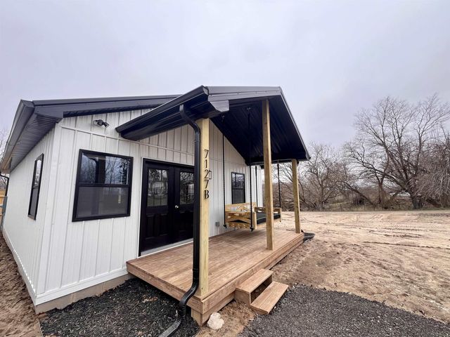 7127 Grand River Avenue, Boston Twp, MI 48881