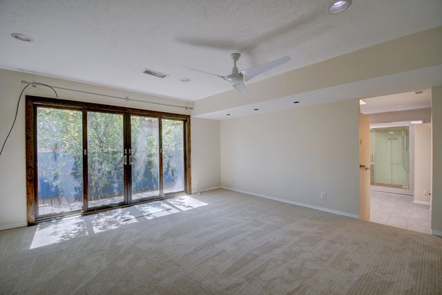 1724 CHACOMA Place SW, Albuquerque, NM 87104