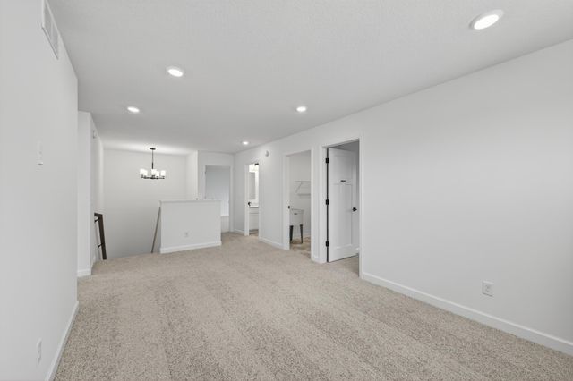 8656 Periwinkle Boulevard, Woodbury, MN 55129