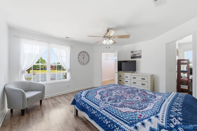 2502 Briarhurst Court NW, Huntsville, AL 35810