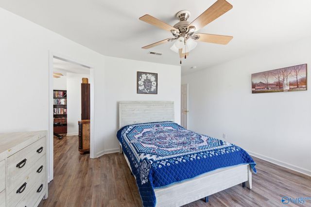 2502 Briarhurst Court NW, Huntsville, AL 35810