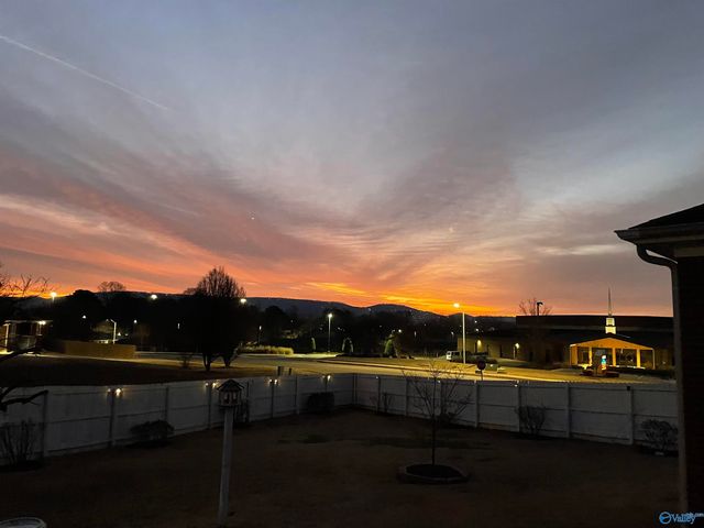 2502 Briarhurst Court NW, Huntsville, AL 35810