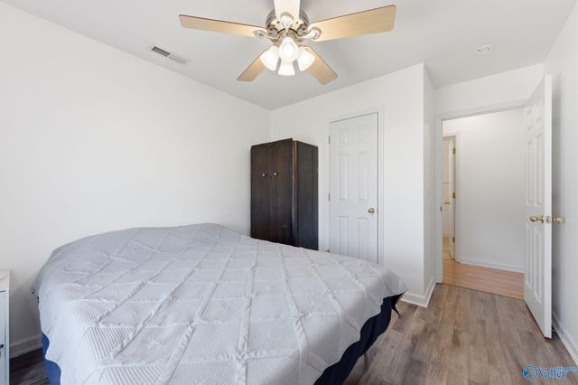 2502 Briarhurst Court NW, Huntsville, AL 35810