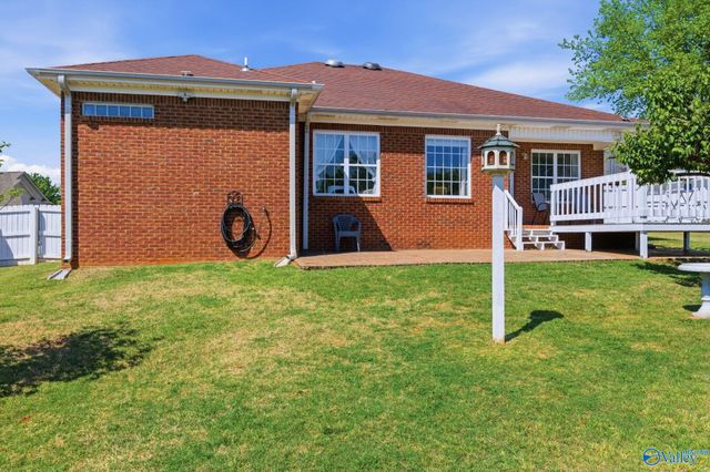 2502 Briarhurst Court NW, Huntsville, AL 35810