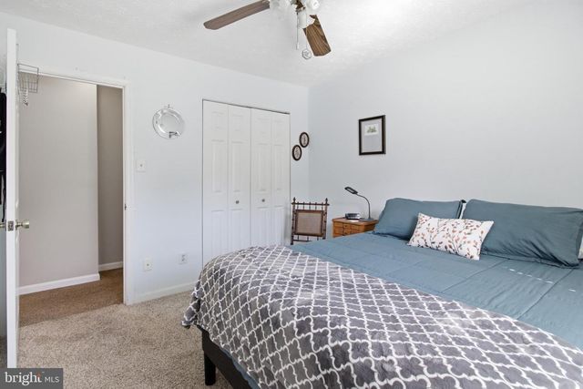 6 CARRIAGE WALK CT, Baltimore, MD 21234