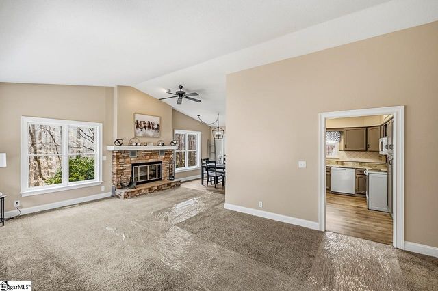 102 Blossom Court, Westminster, SC 29693