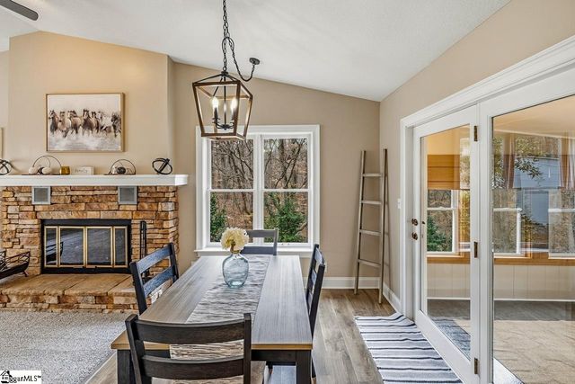 102 Blossom Court, Westminster, SC 29693