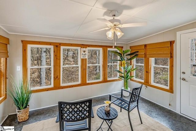 102 Blossom Court, Westminster, SC 29693