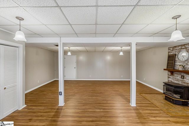 102 Blossom Court, Westminster, SC 29693