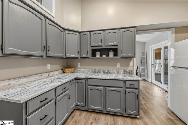 102 Blossom Court, Westminster, SC 29693