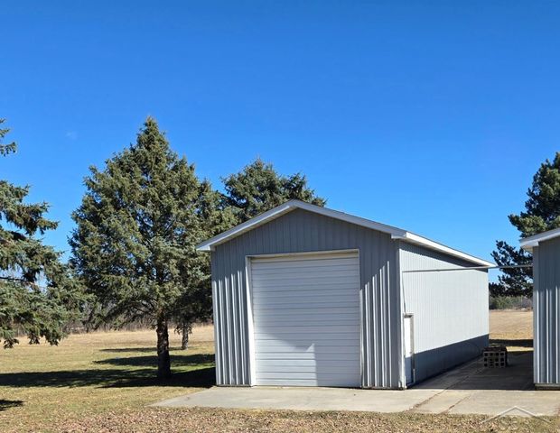 20590 Gratiot Road, Jonesfield Twp, MI 48637