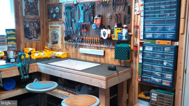 127 KAREN CT, Mullica Hill, NJ 08062