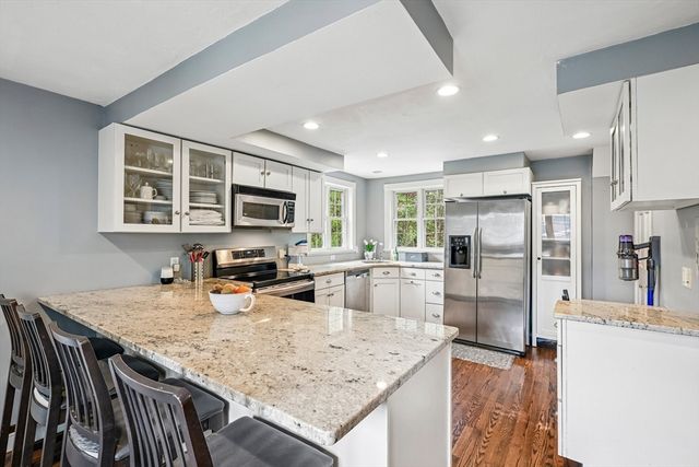 190 Southville Rd, Southborough, MA 01772