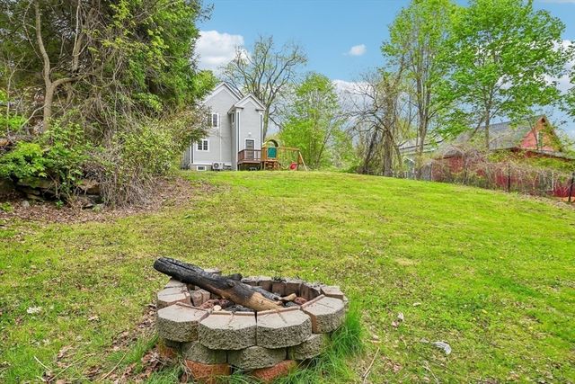 190 Southville Rd, Southborough, MA 01772