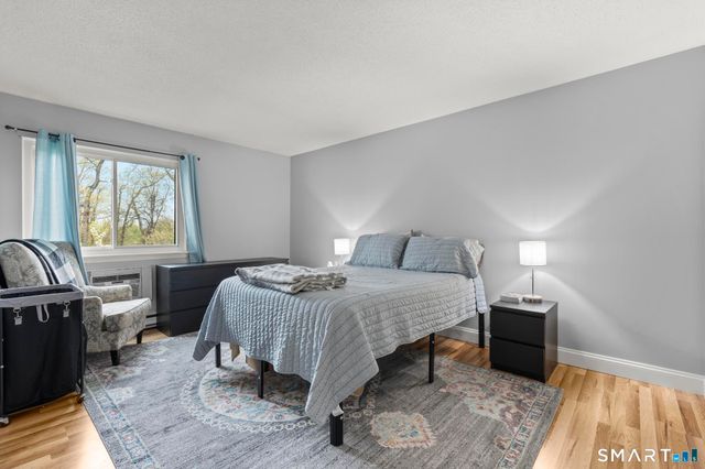 10 Pineview Drive C, Branford, CT 06405