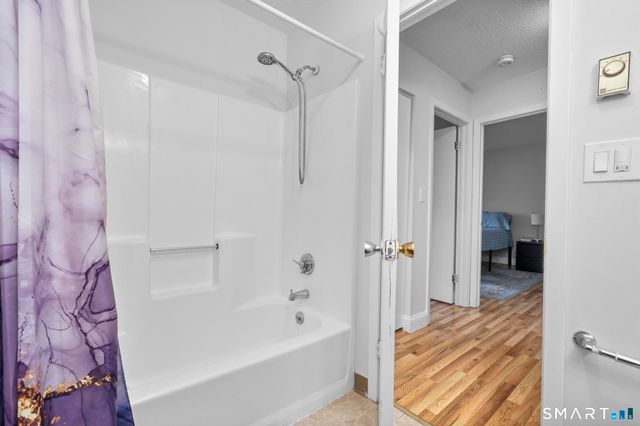 10 Pineview Drive C, Branford, CT 06405