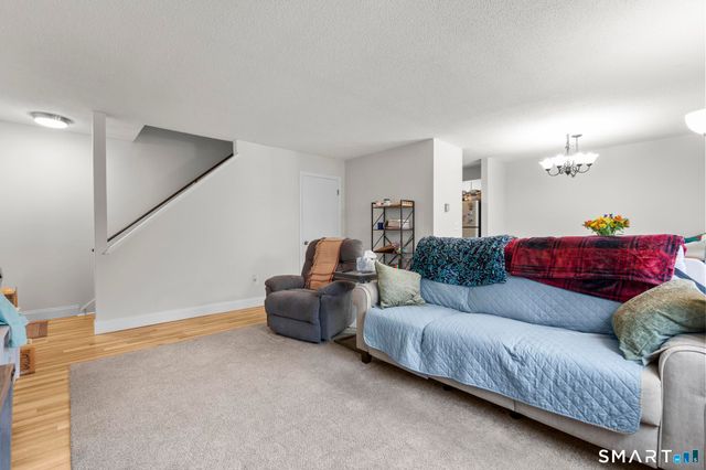 10 Pineview Drive C, Branford, CT 06405
