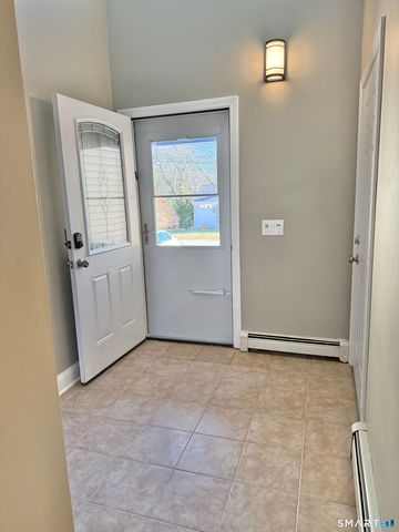 94 Waldron Drive, Westbrook, CT 06498