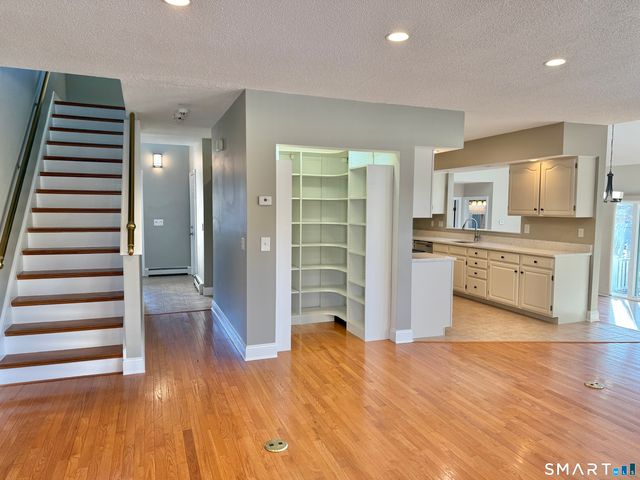 94 Waldron Drive, Westbrook, CT 06498