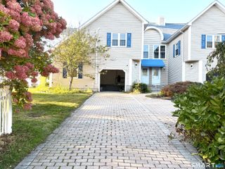 94 Waldron Drive, Westbrook, CT 06498
