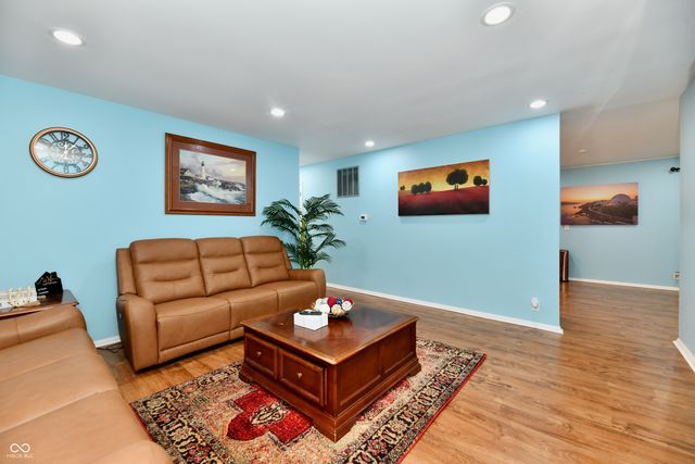 8704 Montery Road, Indianapolis, IN 46226