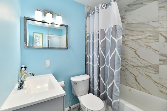 8704 Montery Road, Indianapolis, IN 46226